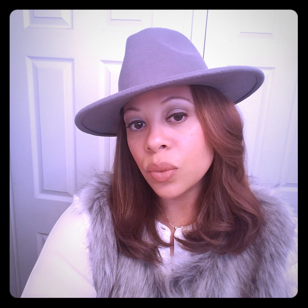 Meet your Posher, Rita